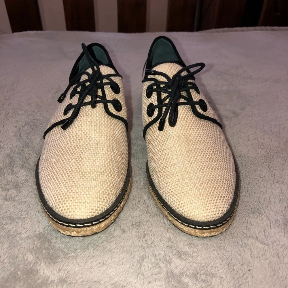 NWOT TORY BURCH Fawn Canvas Oxford Shoes Sz 6.5